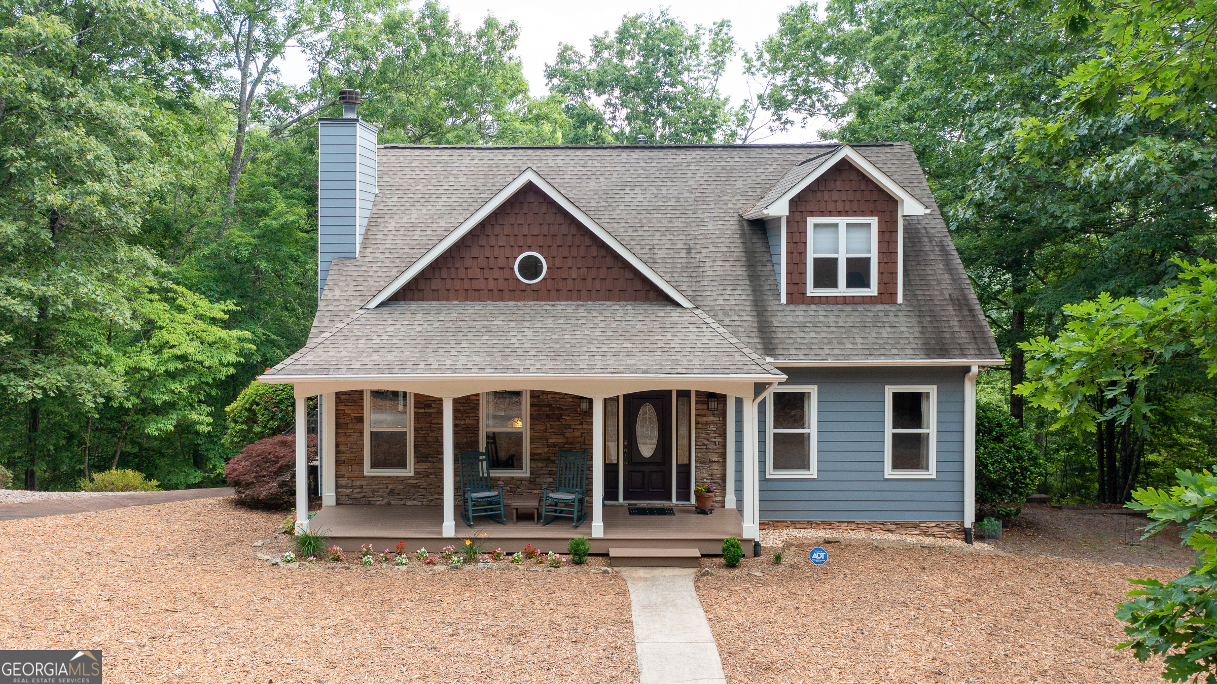 386 Old River Rd