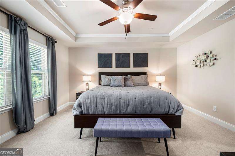 213 Yellowwood WAY