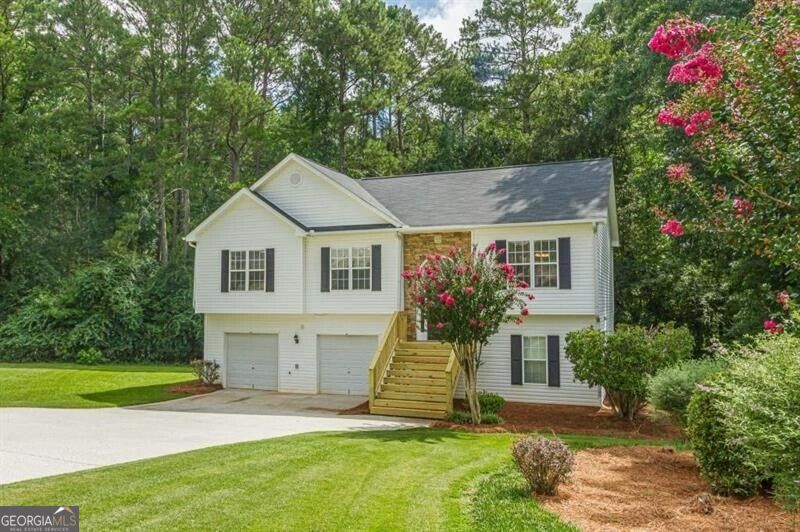 Photo of 4025 Hemingway Drive, Monroe, GA 30656 (MLS # 10870311)