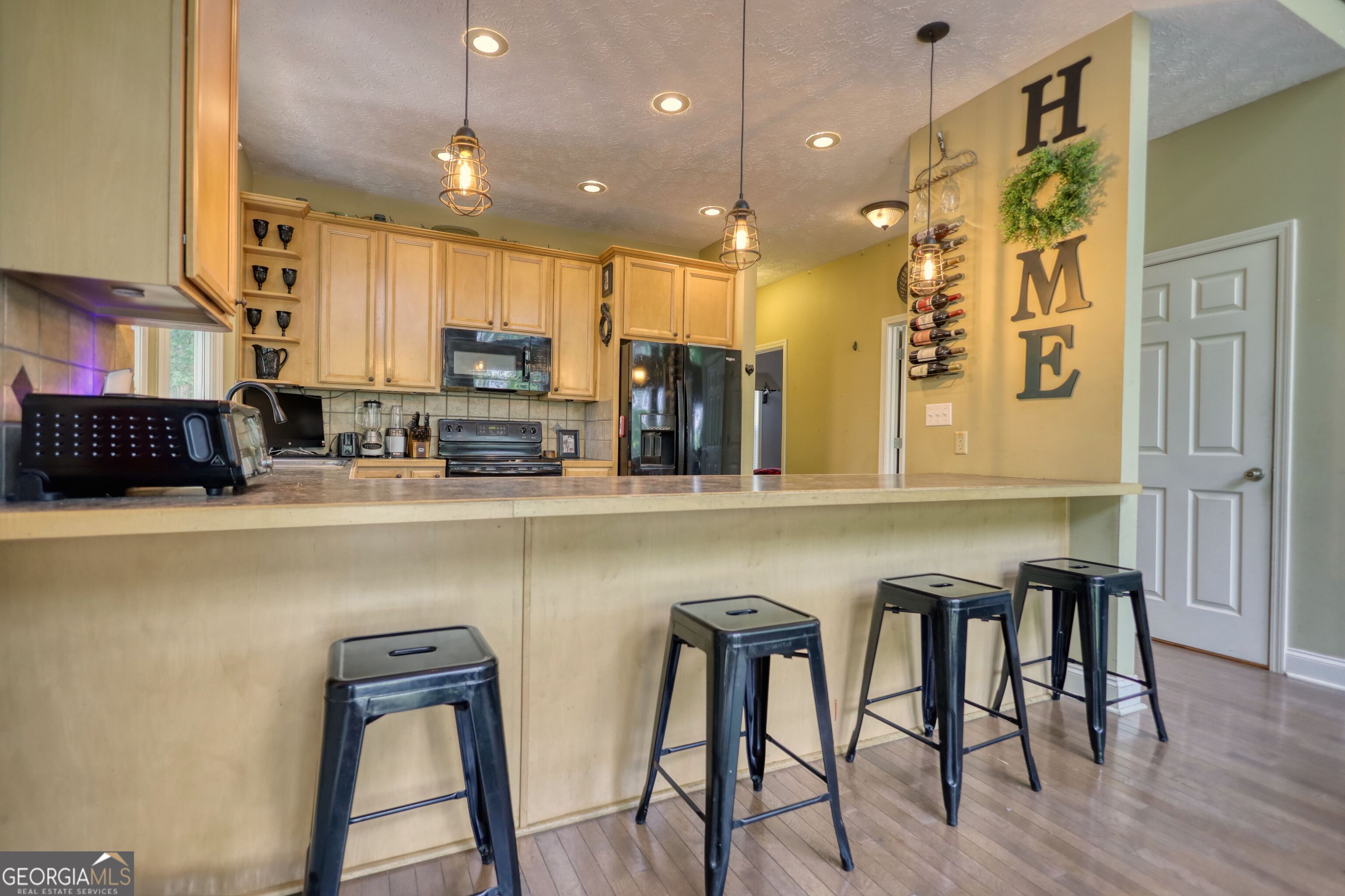 833 Bear Creek Point