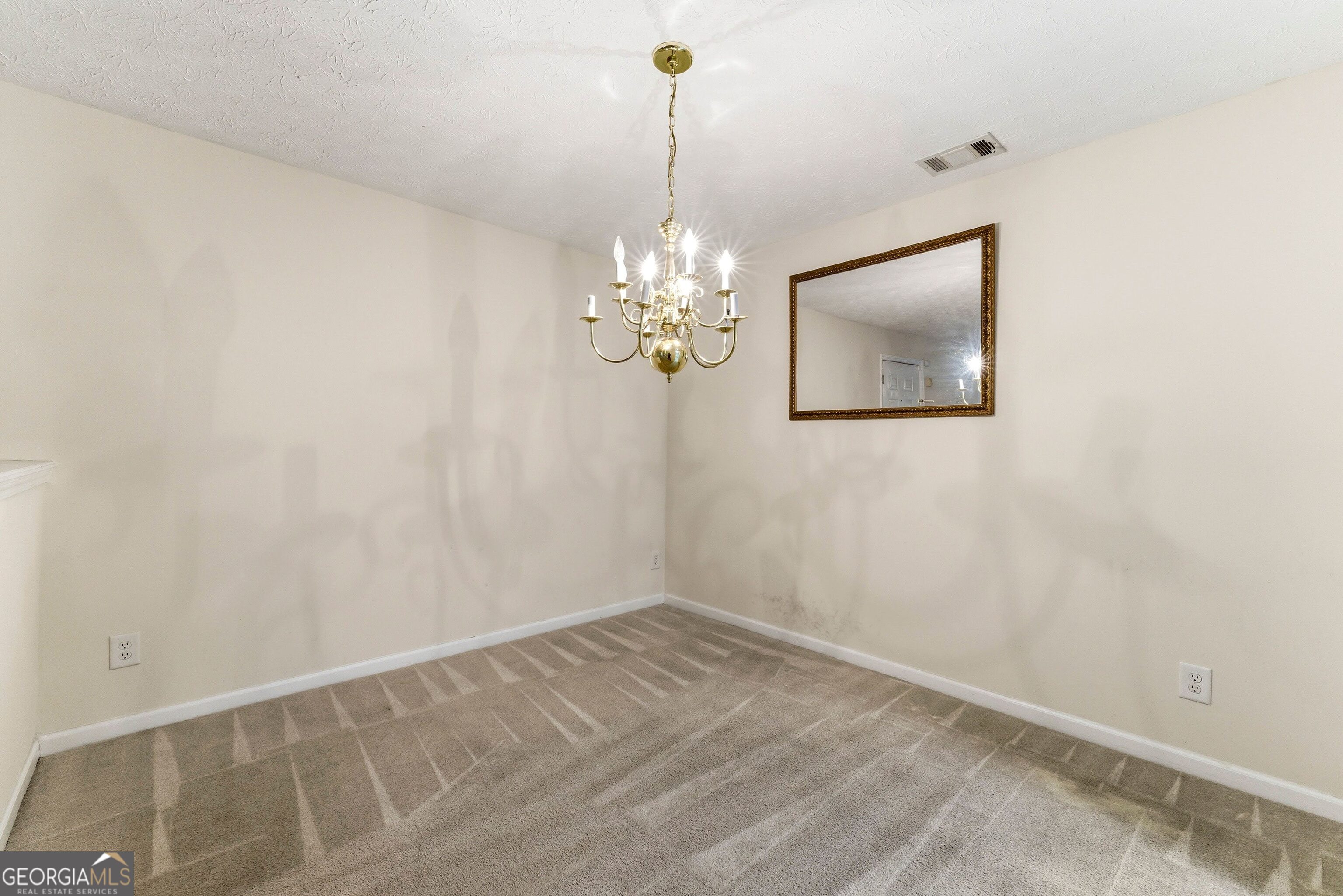 Fairington Park Condominium Bldg 1 - Residential