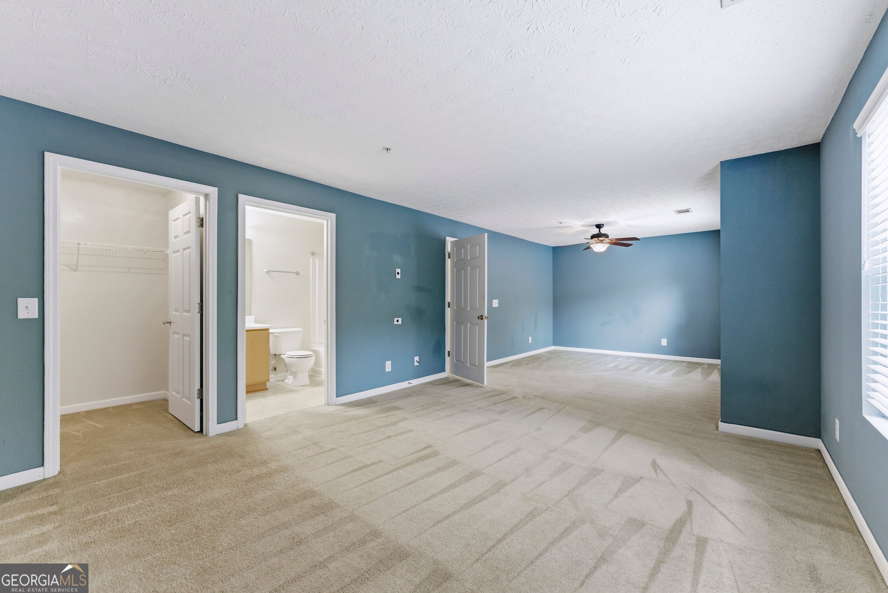 Fairington Park Condominium Bldg 1 - Residential