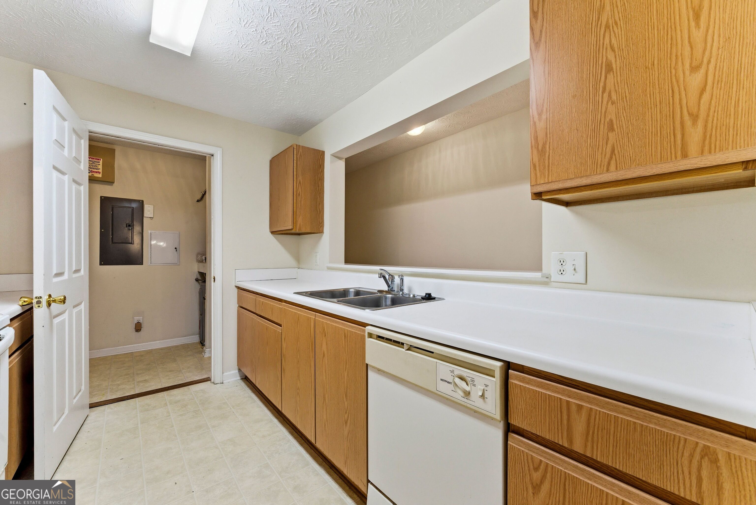 Fairington Park Condominium Bldg 1 - Residential