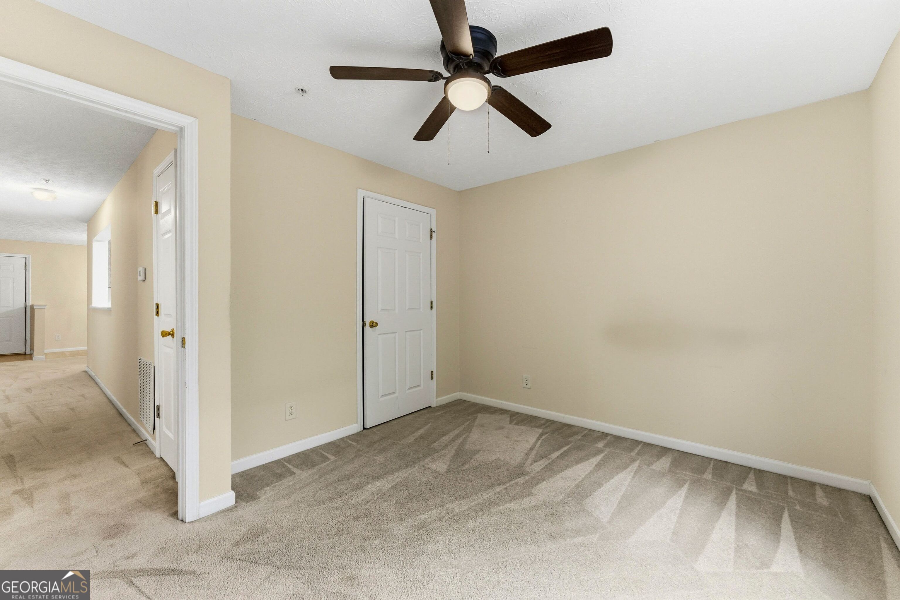 Fairington Park Condominium Bldg 1 - Residential