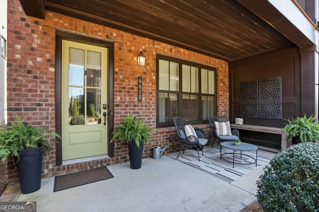 Photo of 6610 Cortland Walk, Alpharetta, GA 30005 (MLS # 10881592)