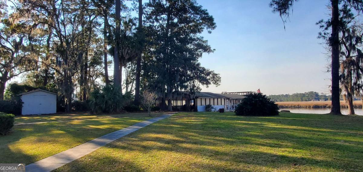 126 Grove Point Island RD