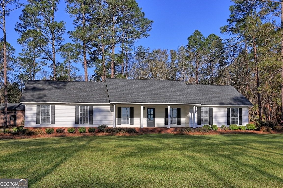 3193 Old Groveland RD