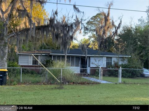 204 Trumbull ST Darien GA 31305