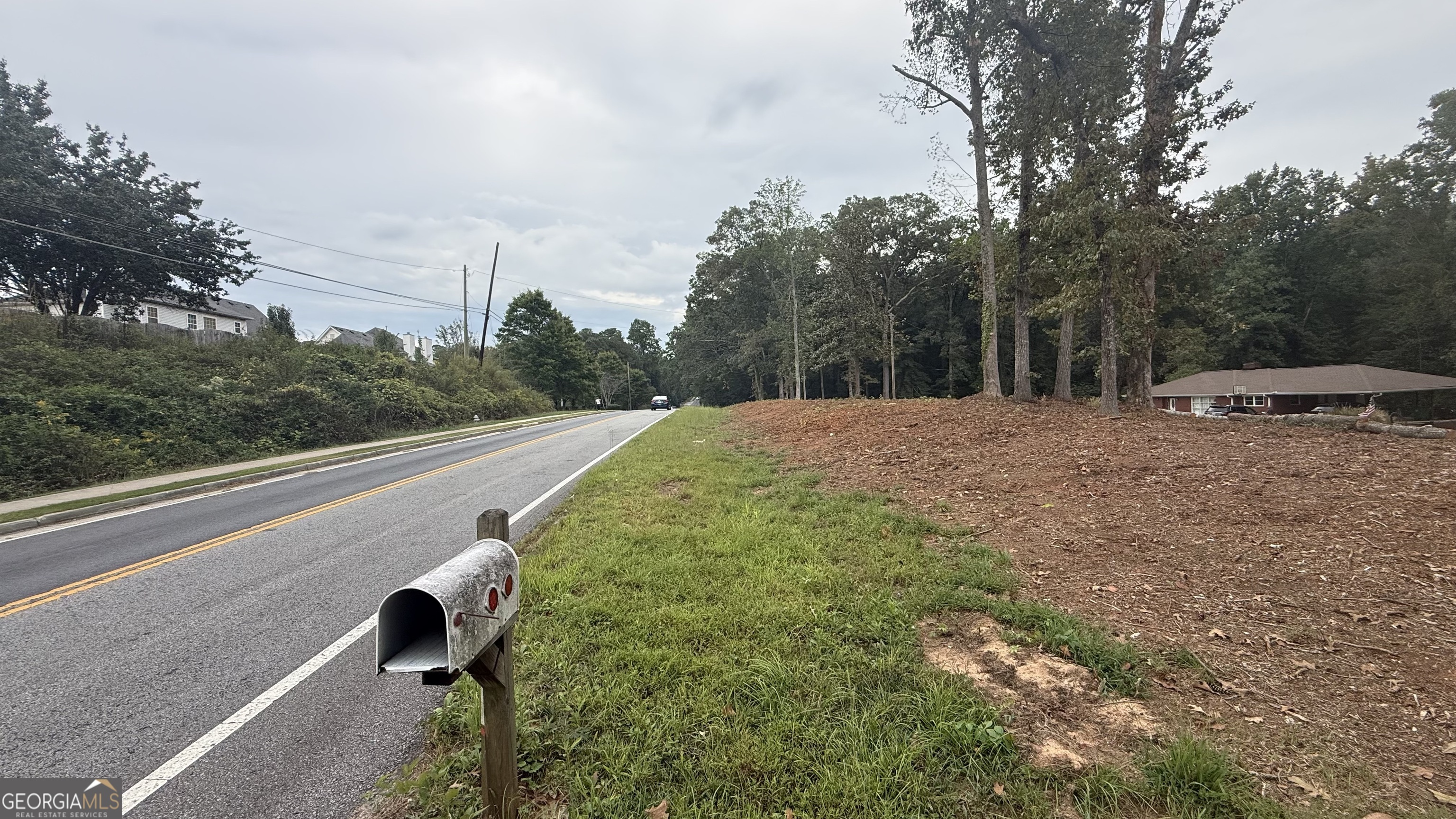 5165 Thompson Mill RD