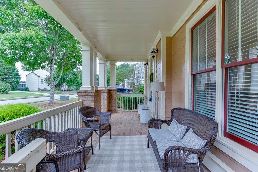 5703 Community LN