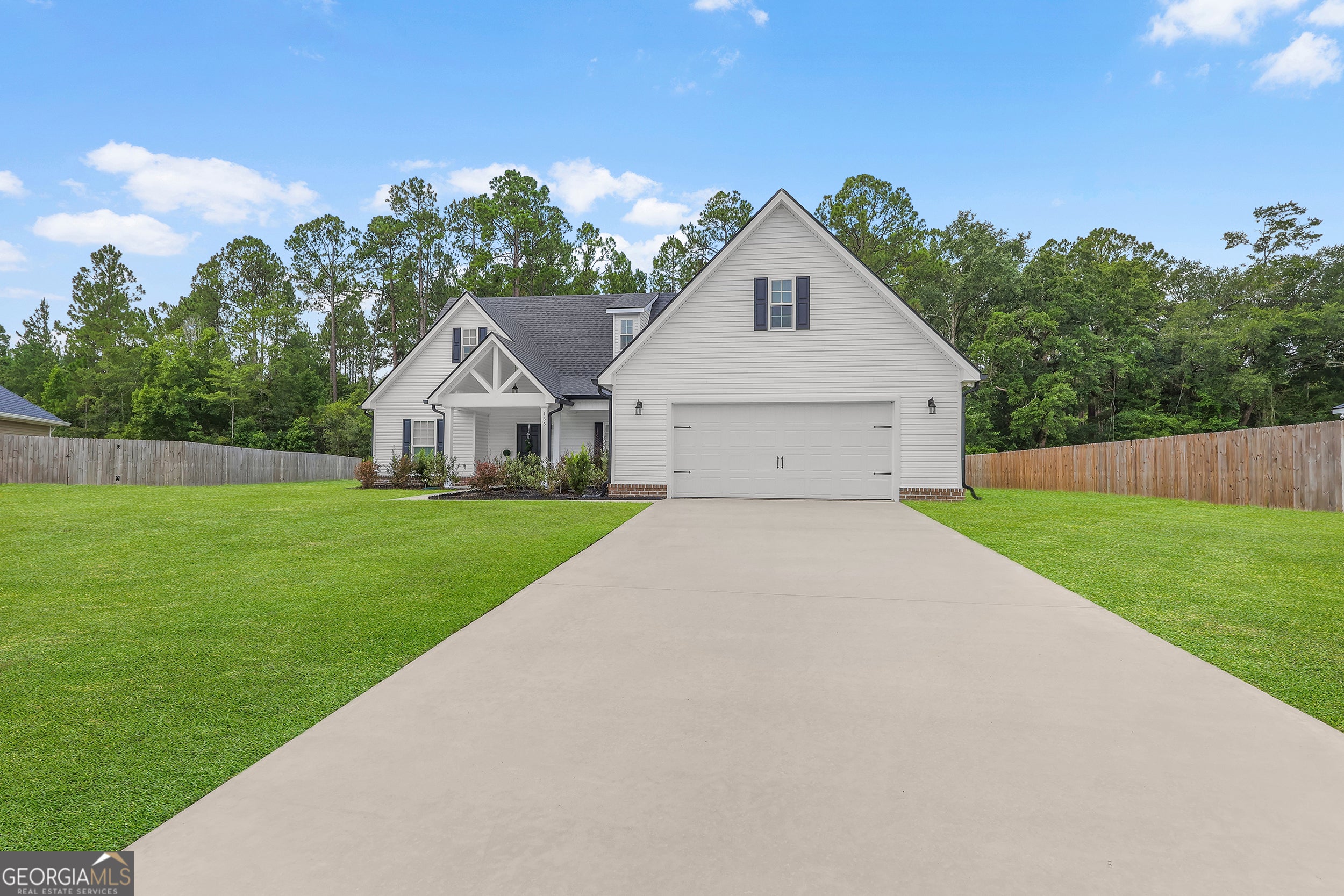 166 SE Baker Field LN