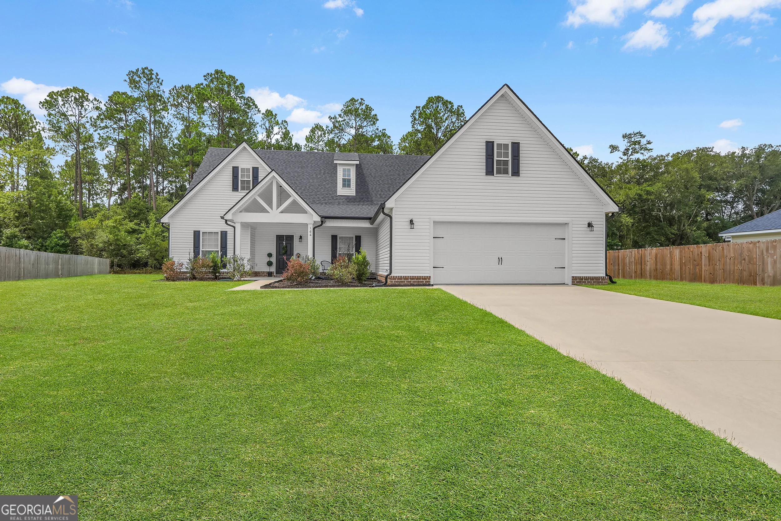 166 SE Baker Field Lane
