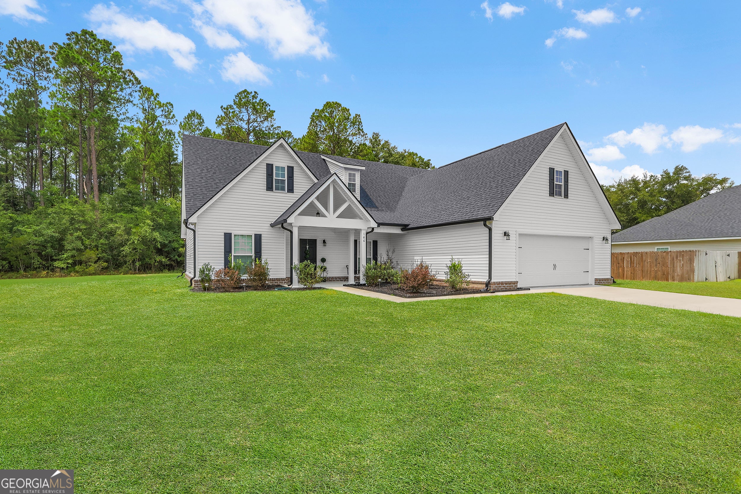 166 SE Baker Field LN