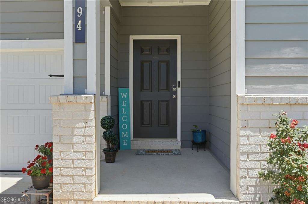 94 Summit Pointe CT