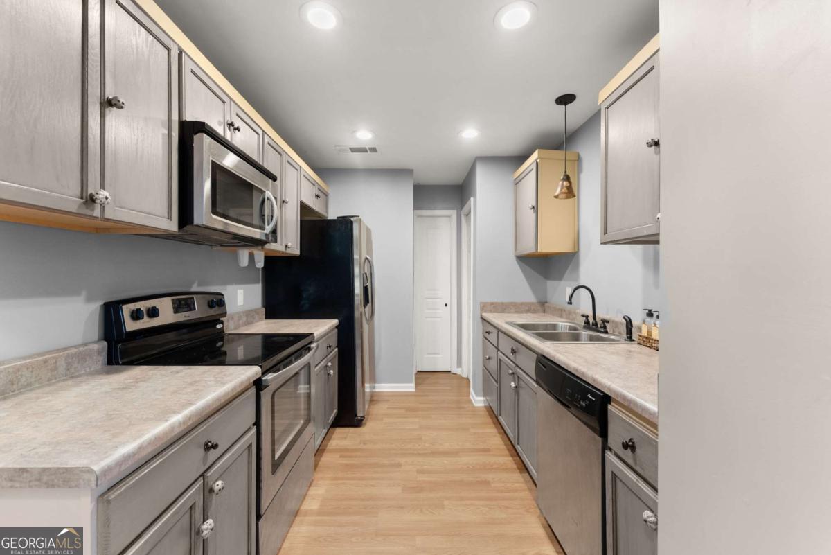 Stonewall - Residential