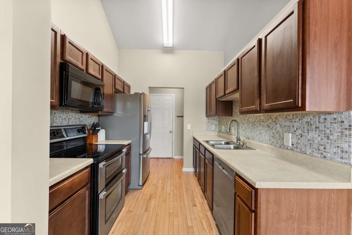 Stonewall - Residential