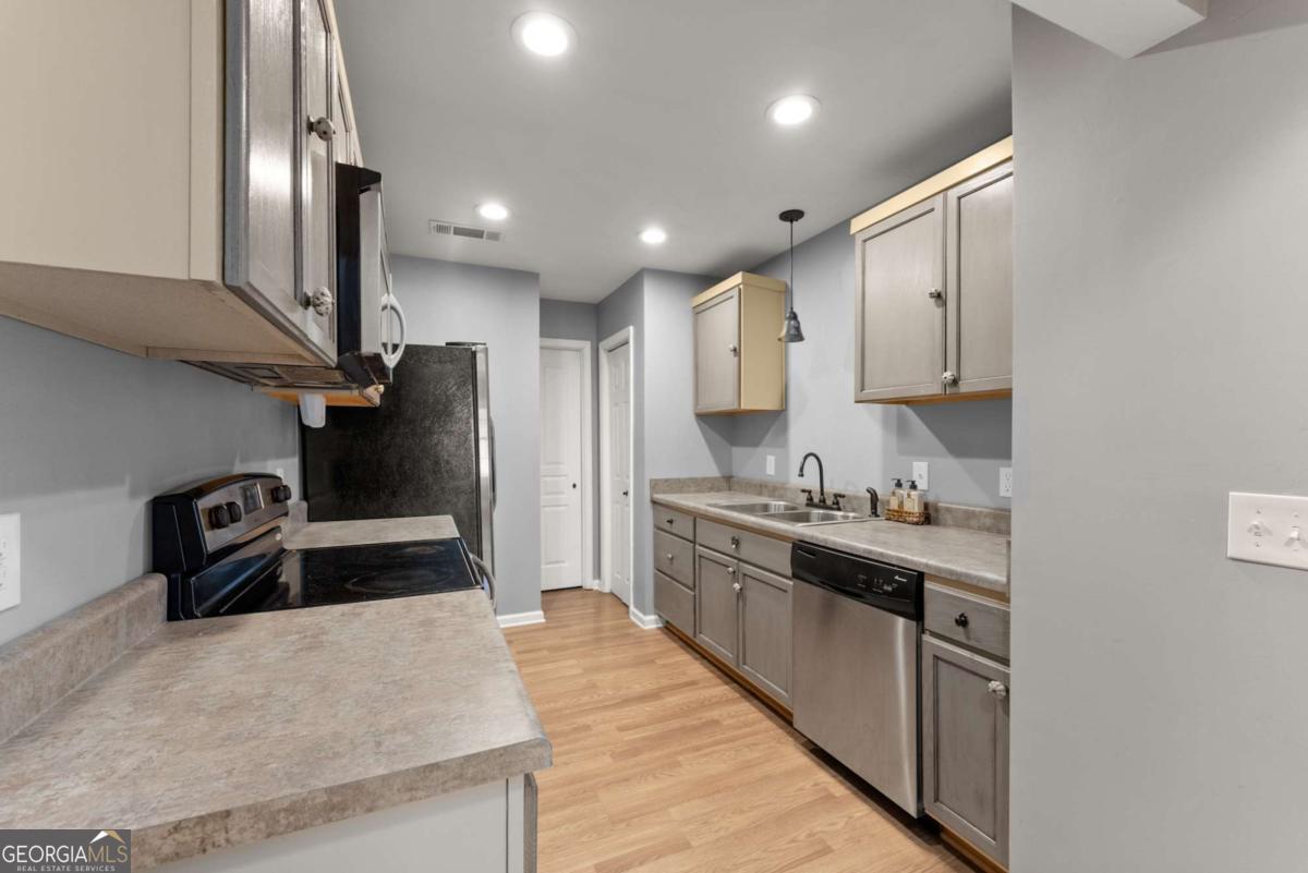 Stonewall - Residential