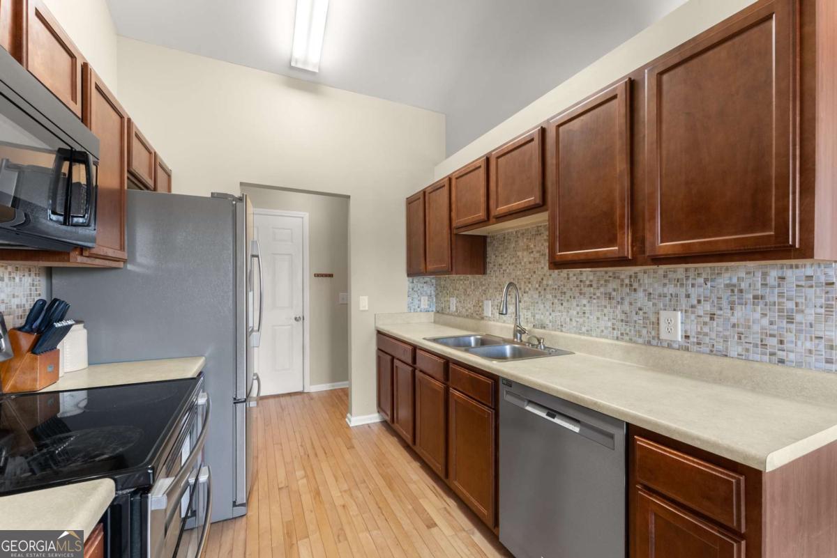 Stonewall - Residential