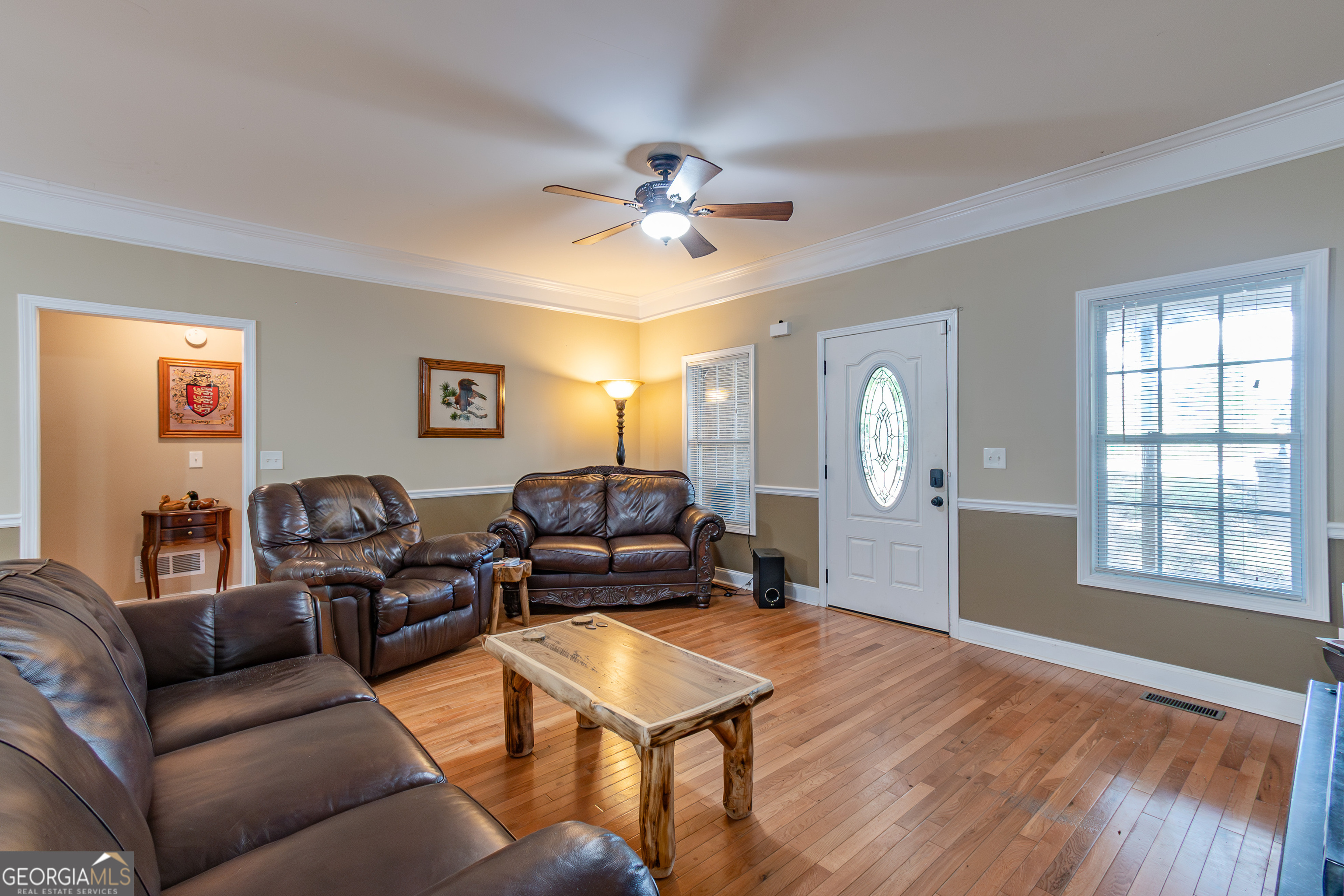 2208 Clarendon CT NE