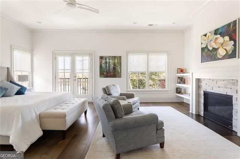 205 Corley ST UNIT 1