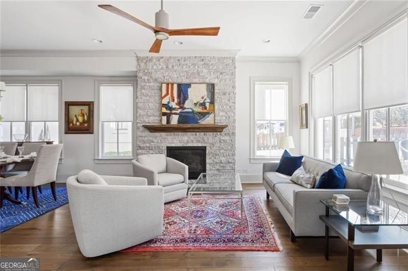 205 Corley ST UNIT 1