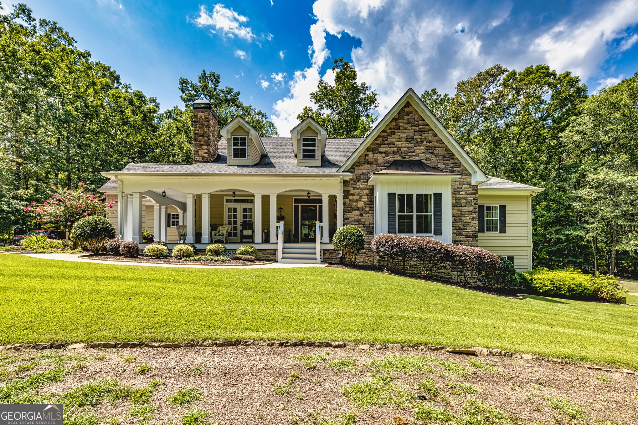 210 Mockingbird Lane