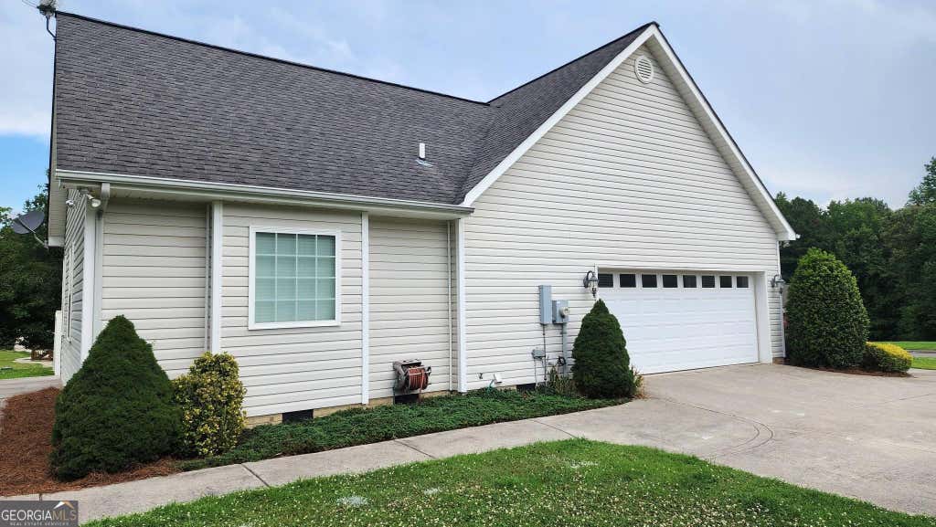 Photo of 5027 Millstone Drive, Dalton, GA 30721 (MLS # 10809436)