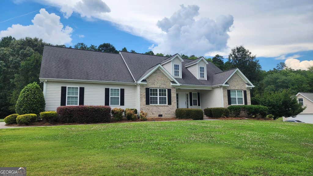 Photo of 5027 Millstone Drive, Dalton, GA 30721 (MLS # 10809436)