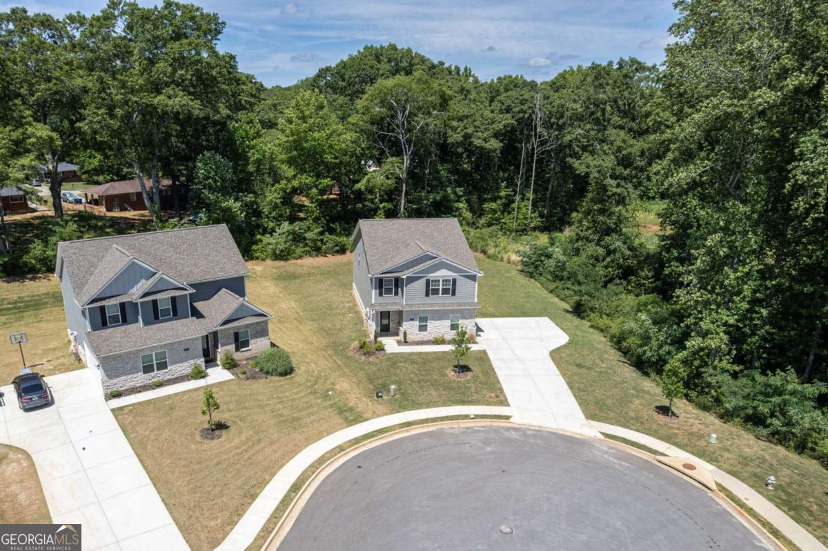 653 Meadows Farm WAY