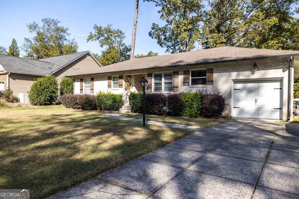 Photo of 208 Dodd Street NW, Rome, GA 30165 (MLS # 10632705)