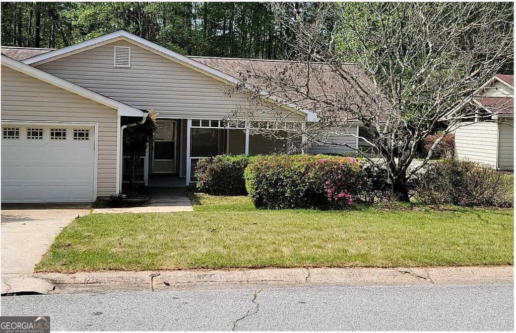 Photo of 120 Glendale Drive, Peachtree City, GA 30269 (MLS # 10736419)