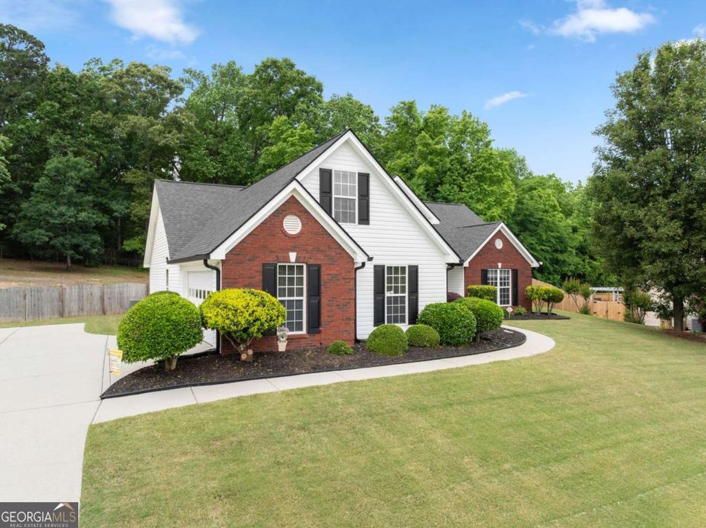 Photo of 97 Arbor Trace, Braselton, GA 30517 (MLS # 10763403)