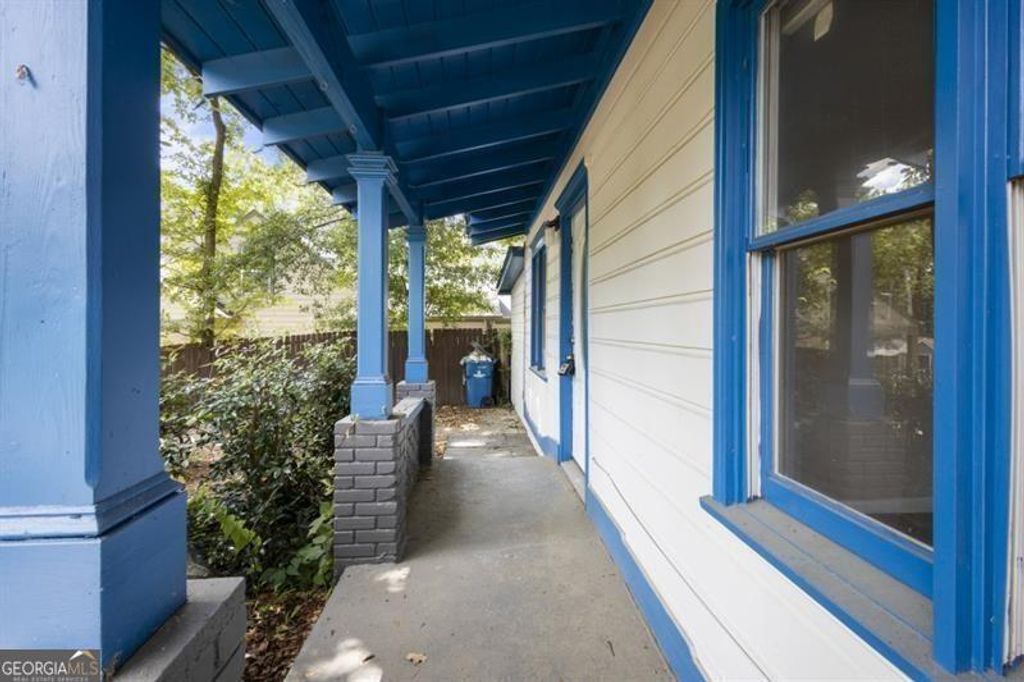 Photo of 1321 Mcclelland Avenue, Atlanta, GA 30344 (MLS # 10734321)