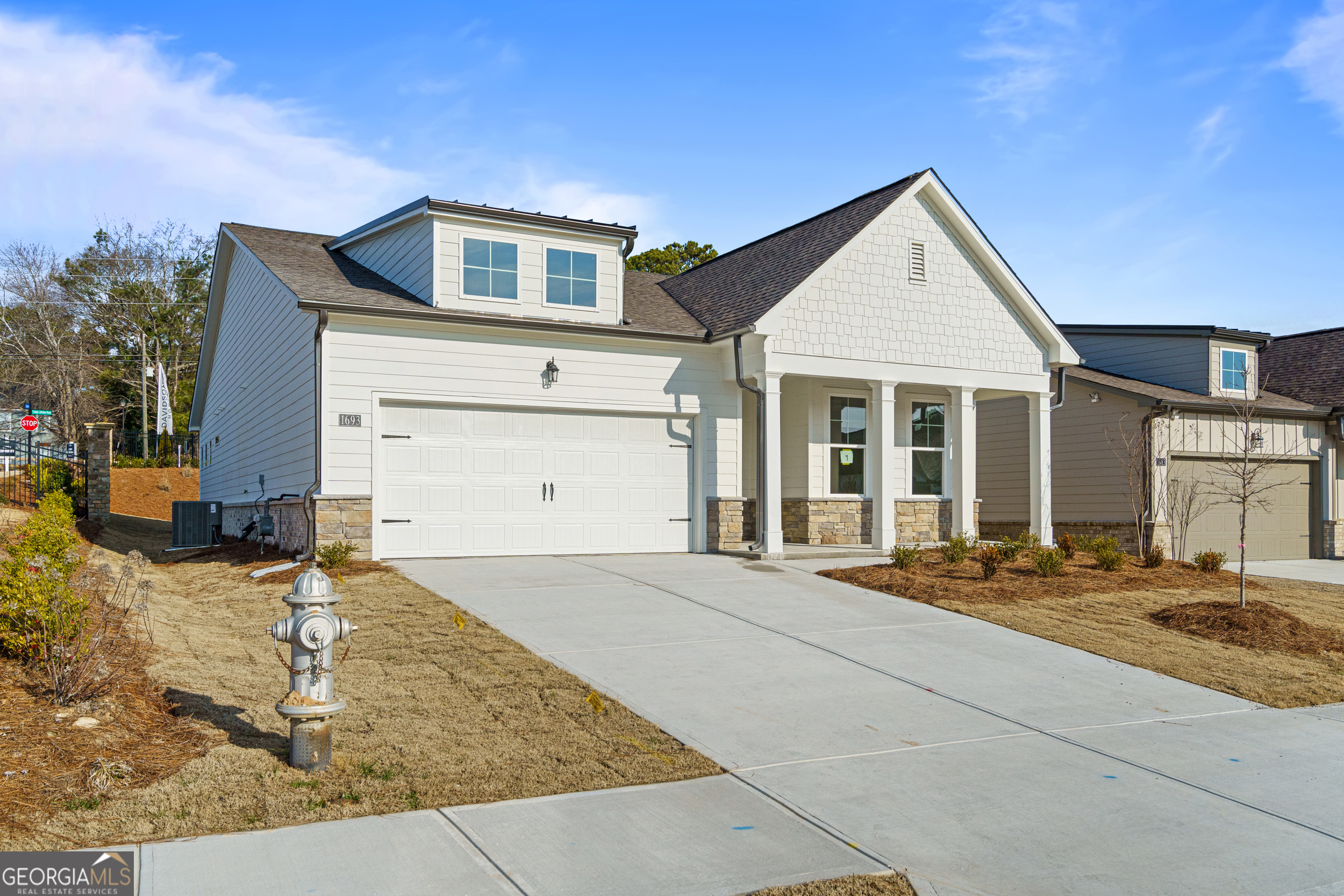 1692 Juniper Berry WAY