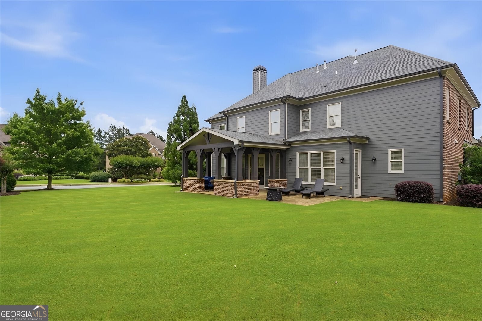 1332 KILMARNOCK PT NW