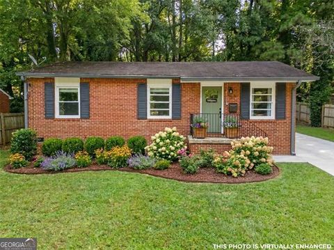 Photo of 317 Argus Circle, Atlanta, GA 30331 (MLS # 10712065)
