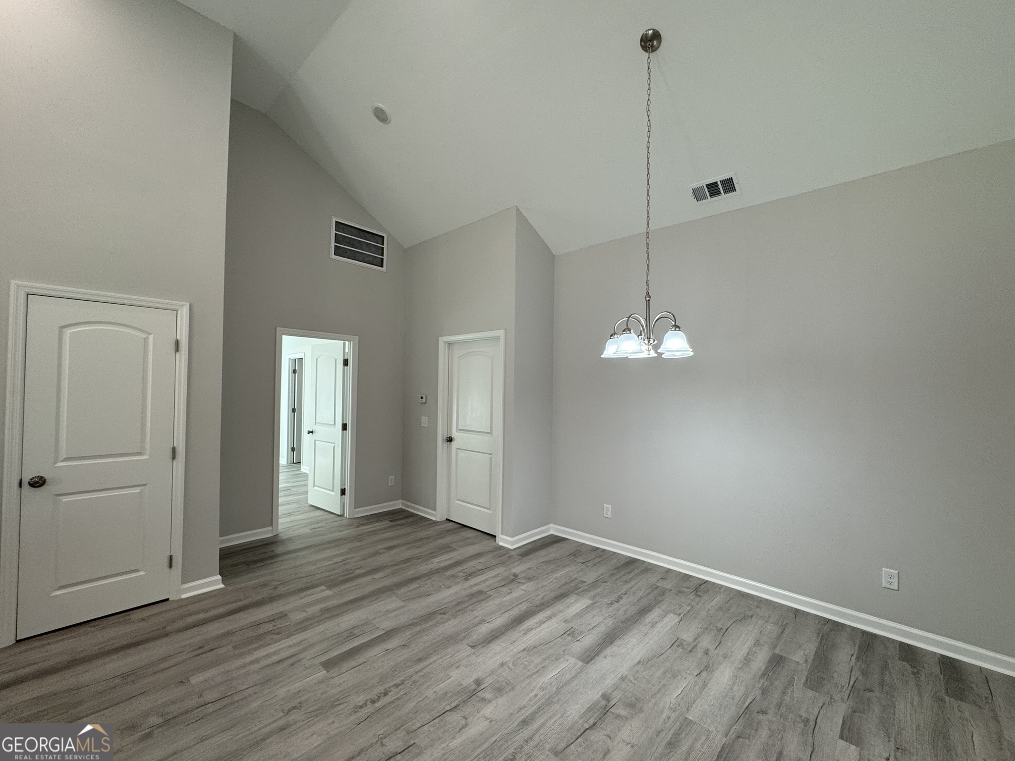 905 Barnsley RD
