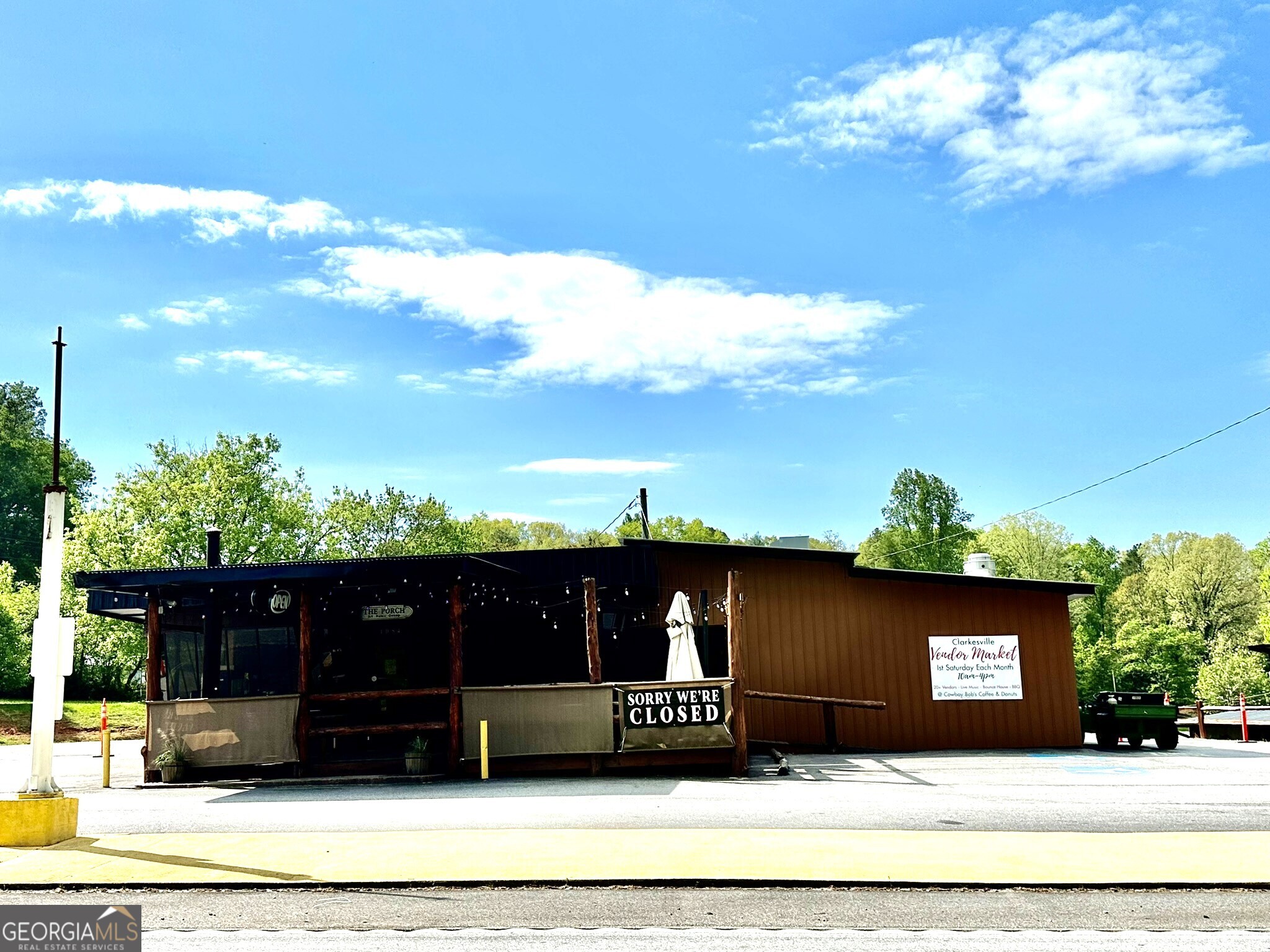 855 Hills Crossing RD