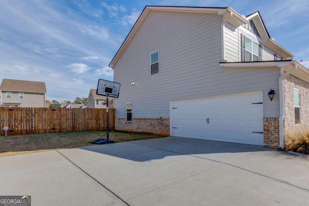 Photo of 802 Robbie Lane, Monroe, GA 30655 (MLS # 10659768)