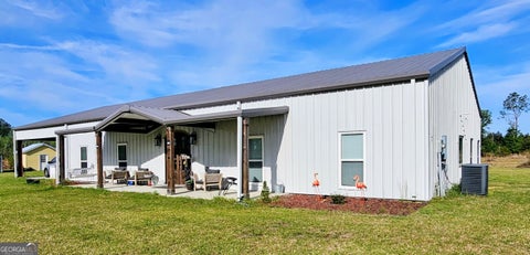 13637 HWY 23 Glennville GA 30427