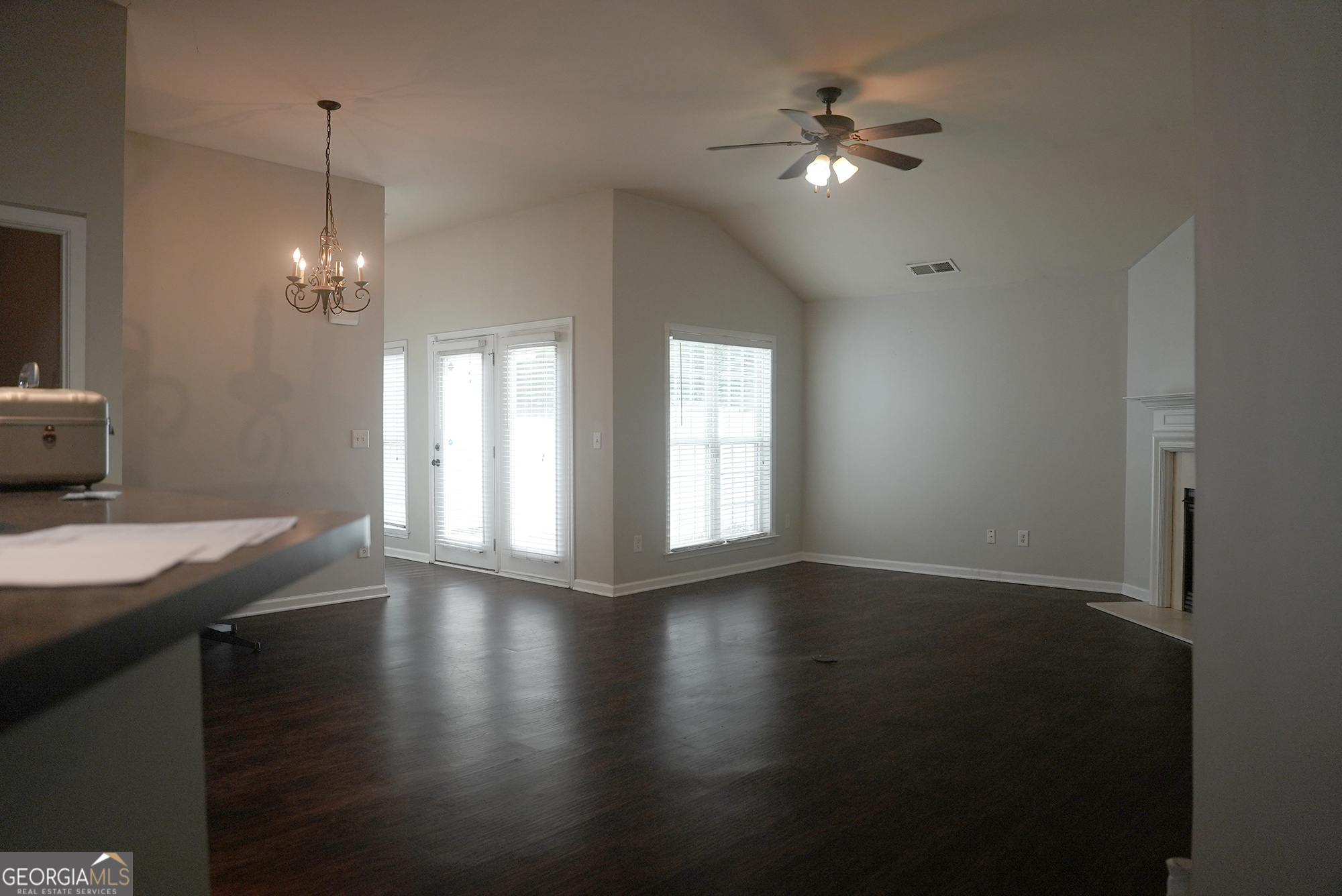 536 Highland Falls DR