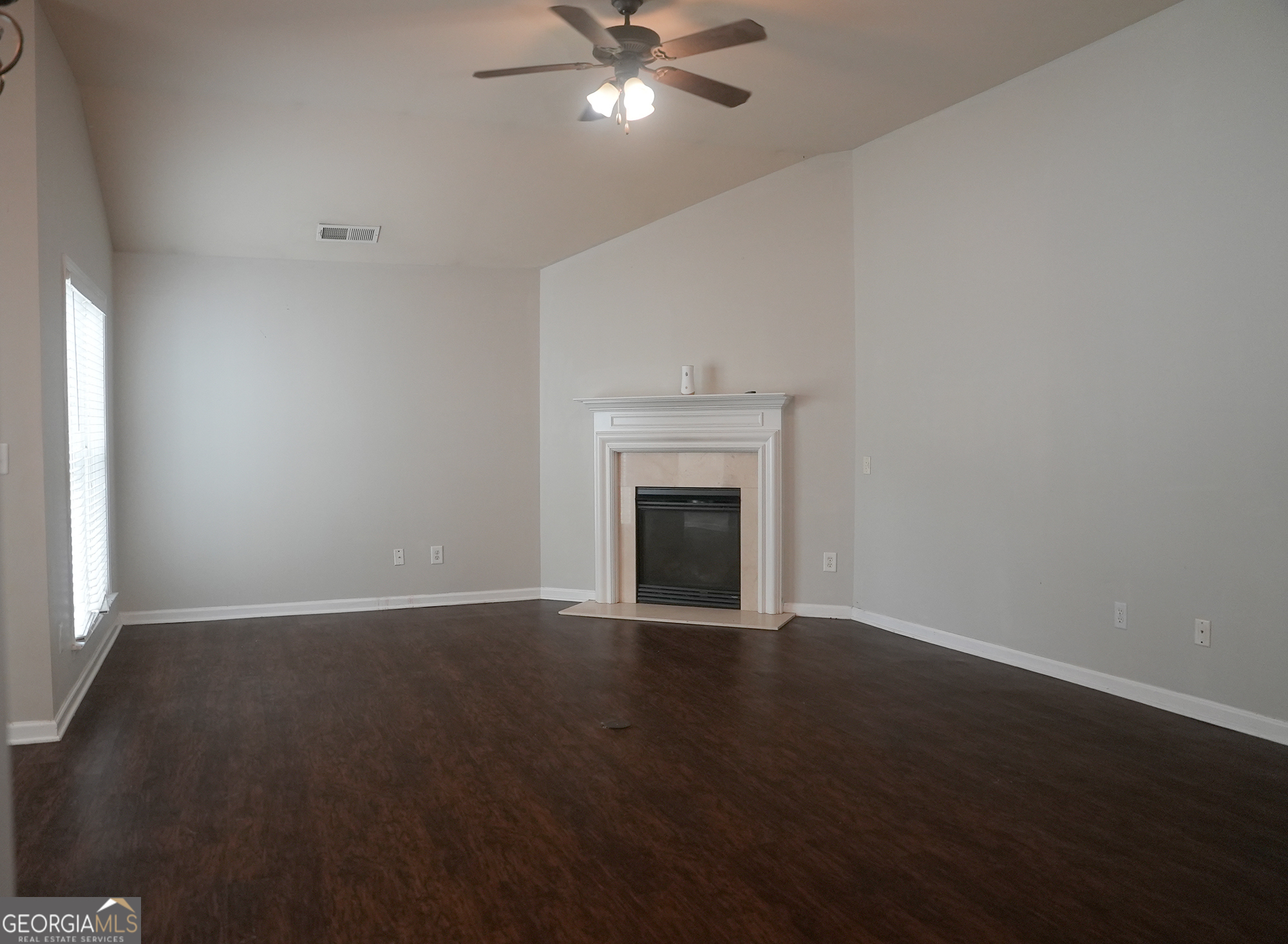 536 Highland Falls DR