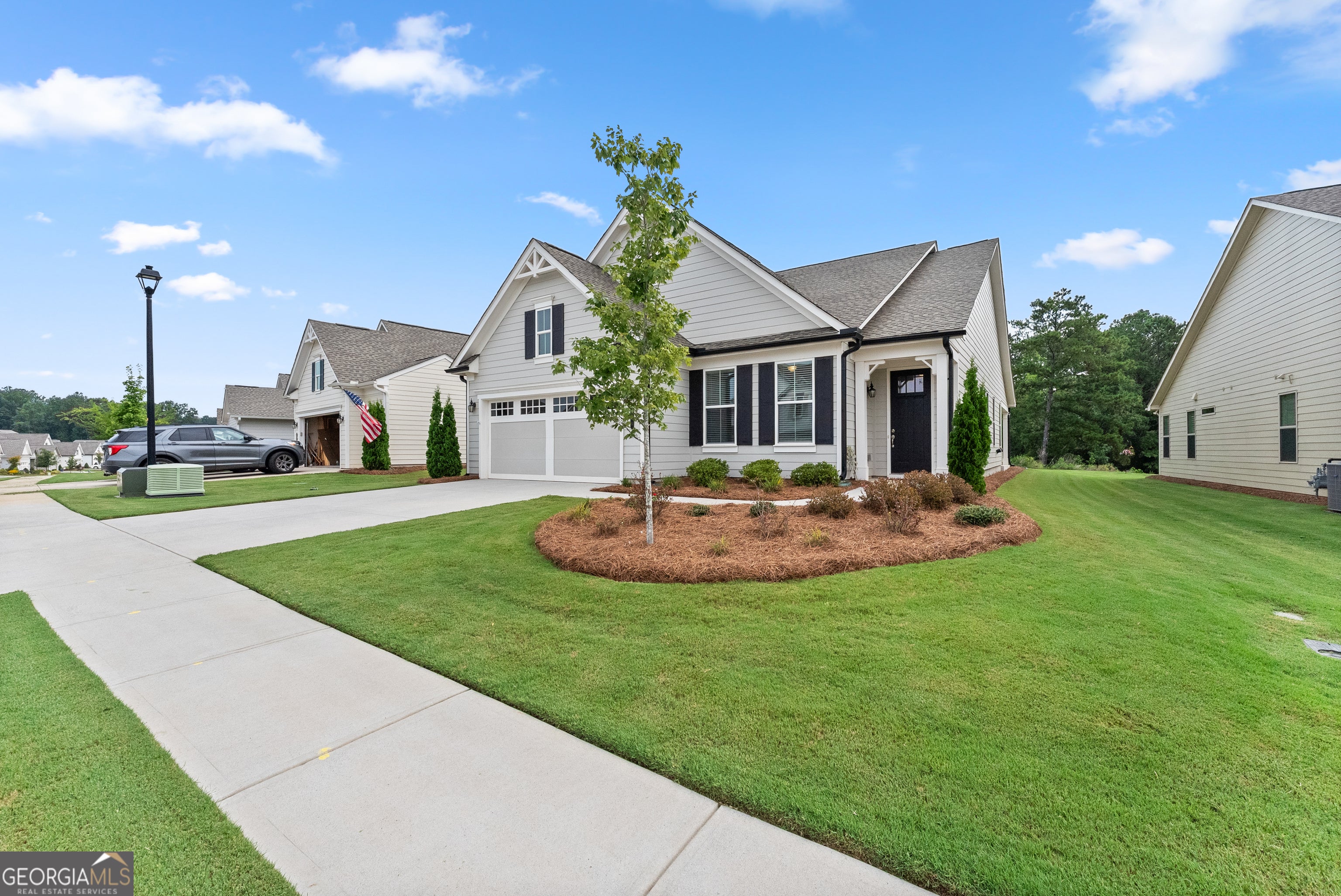285 Huron LN