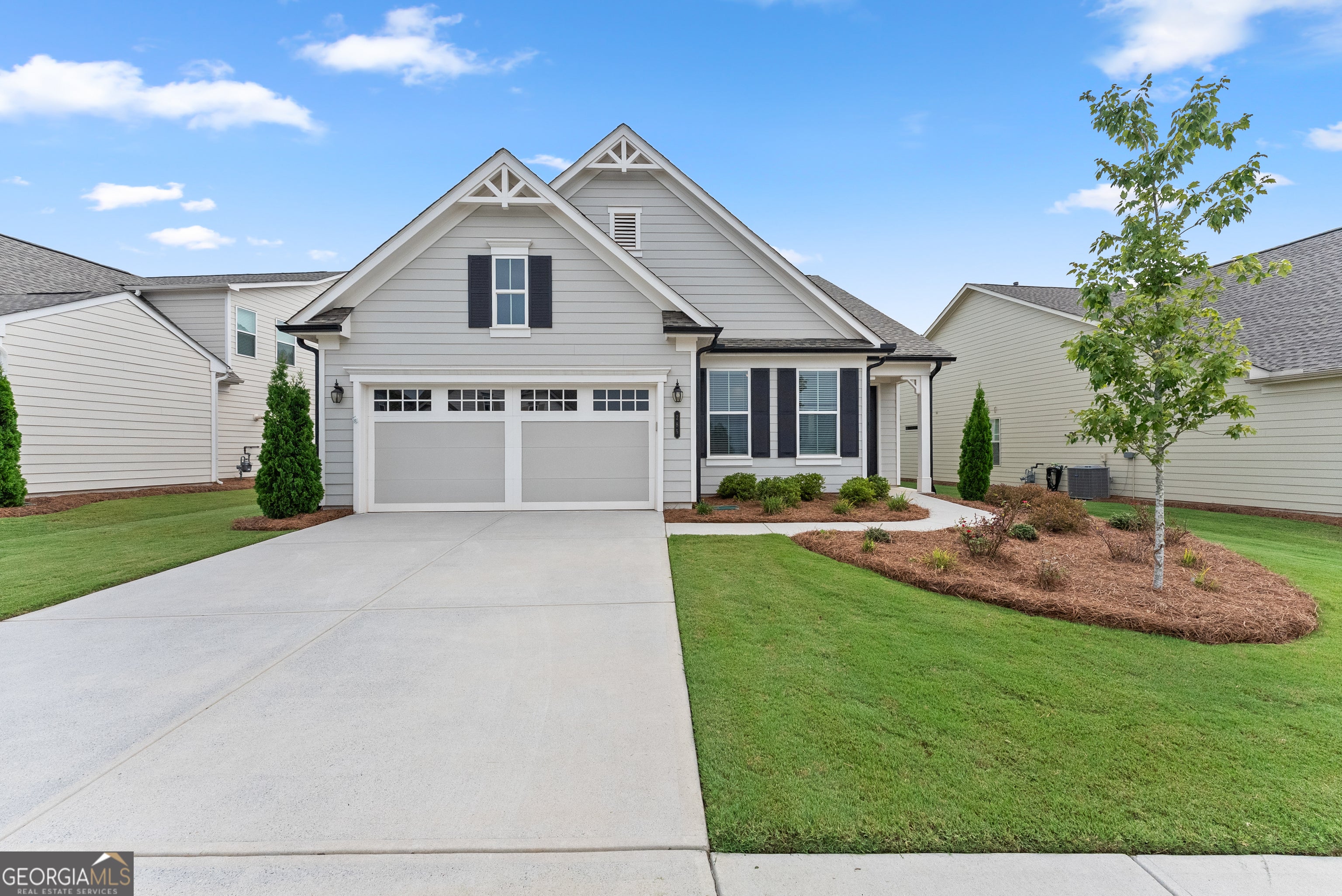 285 Huron LN