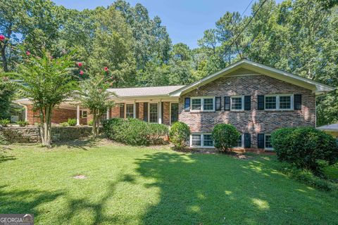 2595 Landeau CIR Tucker GA 30084