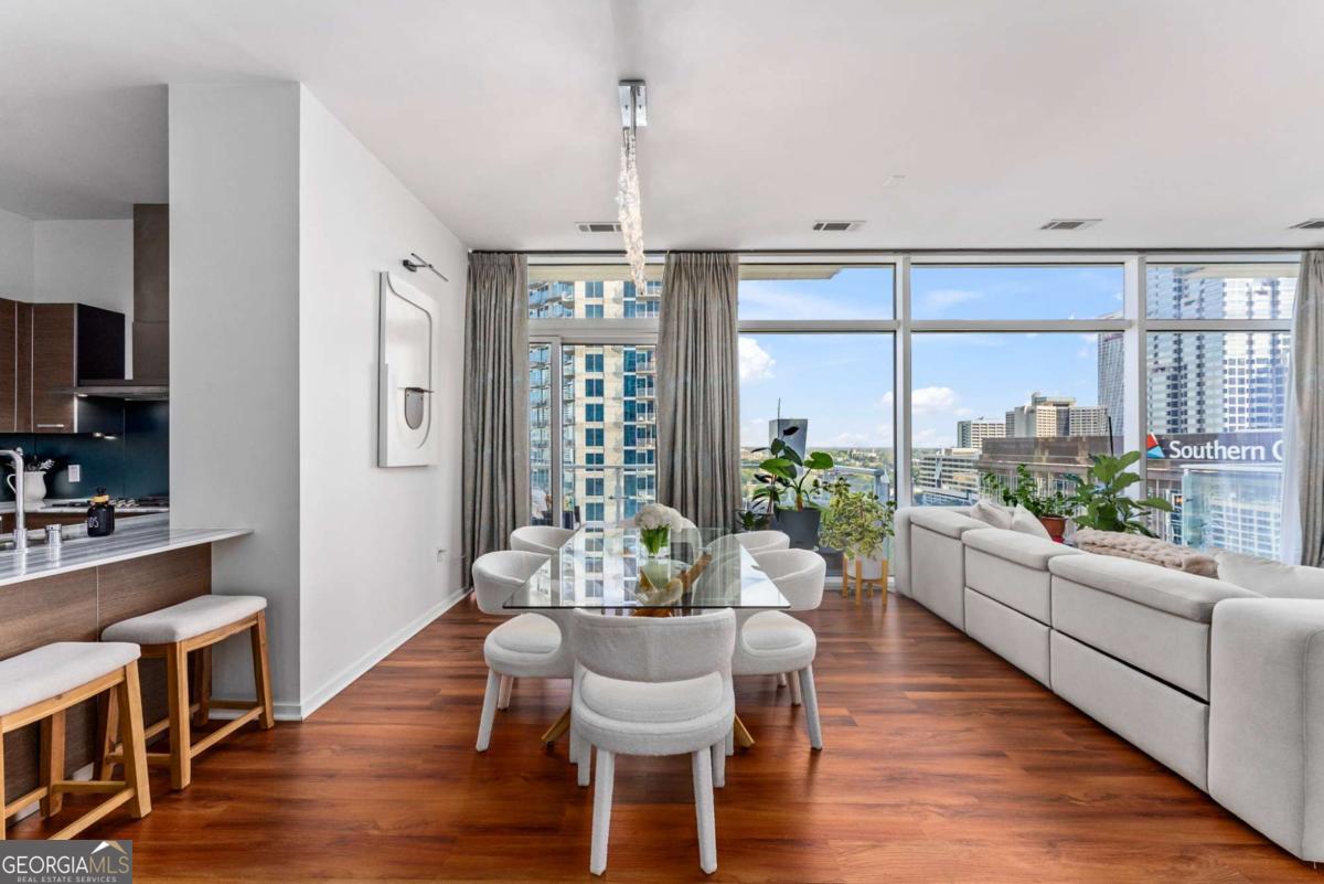 W Residences - Residential