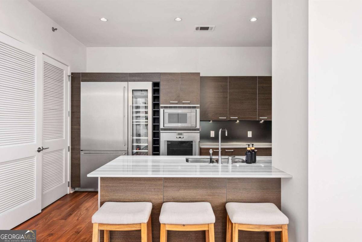 W Residences - Residential