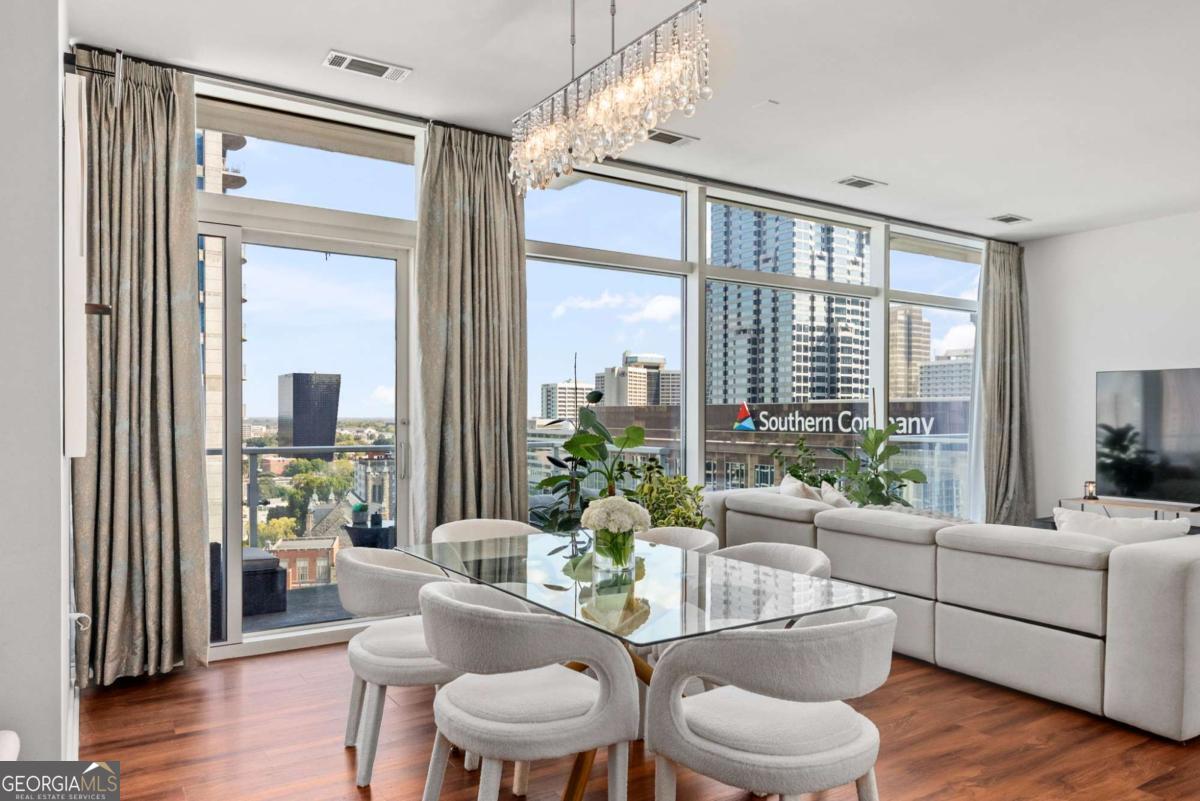 W Residences - Residential