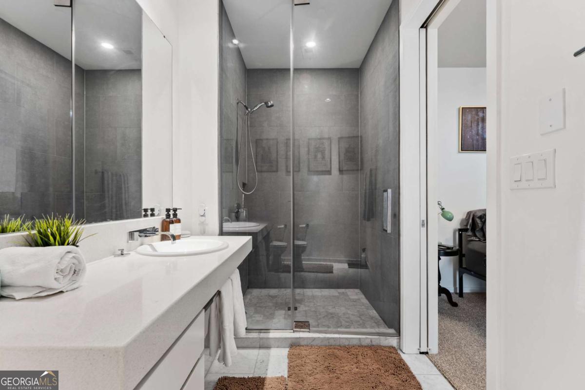 W Residences - Residential