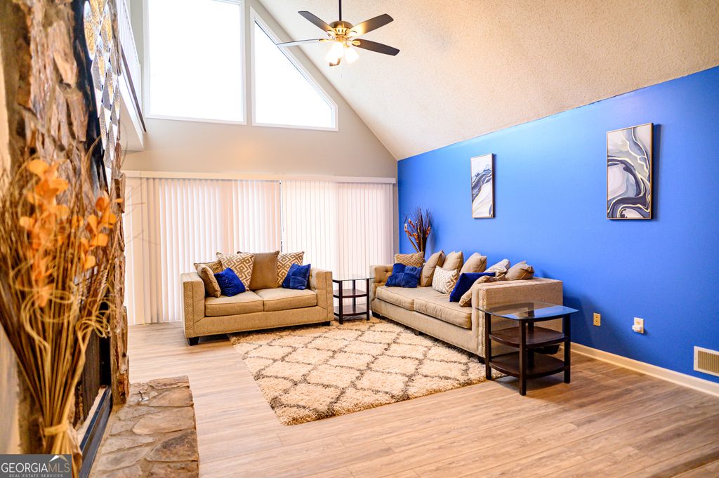 Photo of 390 Stoneridge Way, Fayetteville, GA 30215 (MLS # 10680090)